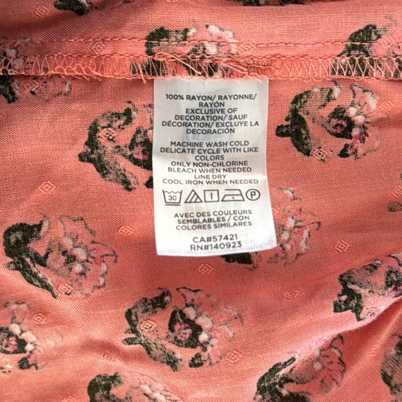 BRAND NEW - LOFT - Women’s Blouse - Medium - Picture 8 of 8